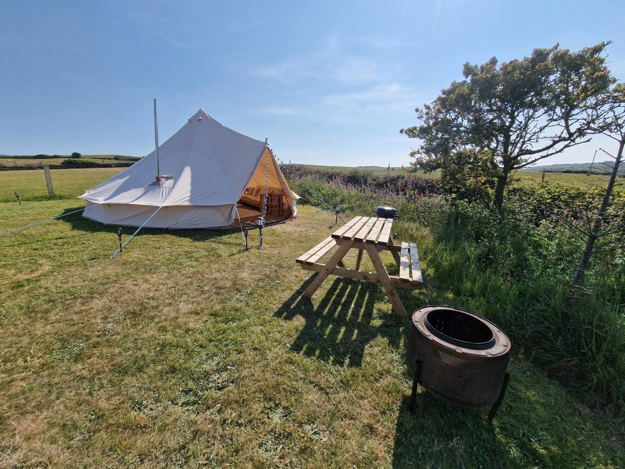Beautiful 1-Bed Bell Tent In 홀리헤드 외부 사진
